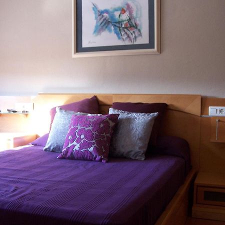 Hostal Sabana San Martín Exteriör bild